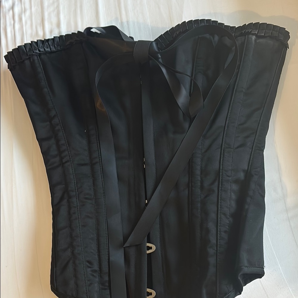 Playful Promises Black Corset Top Amazing ruffle and satin detail NWOT